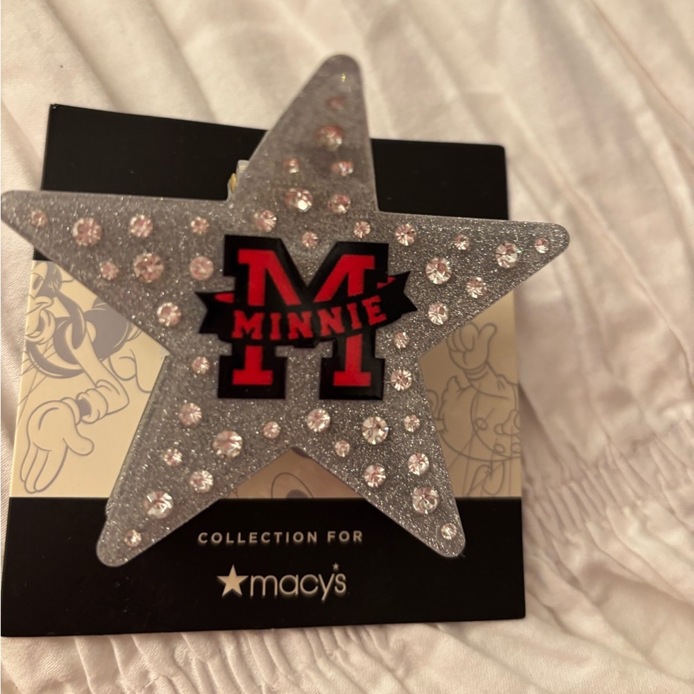 Disney BaubleBar Minnie Mouse hair claw